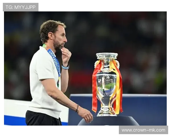 欧洲杯最佳教练闪耀赛场,带领球队创造历史辉煌 欧洲杯最佳教练闪耀赛场,带领球队创造历史辉煌